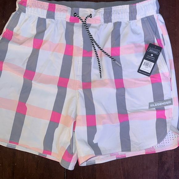Legends Luka short 7” L NWT new with tags large - Picture 1 of 3
